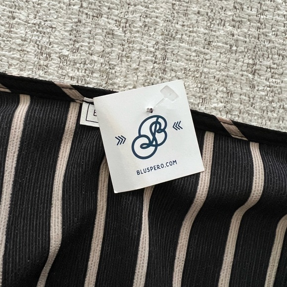 Blu Spero Romper - Picture 3 of 4